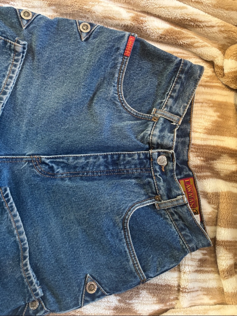 Vintage Lawmen Blue Denim Jeans with Button-Accent Side | Vintage-Inspired - Picture 4 of 5